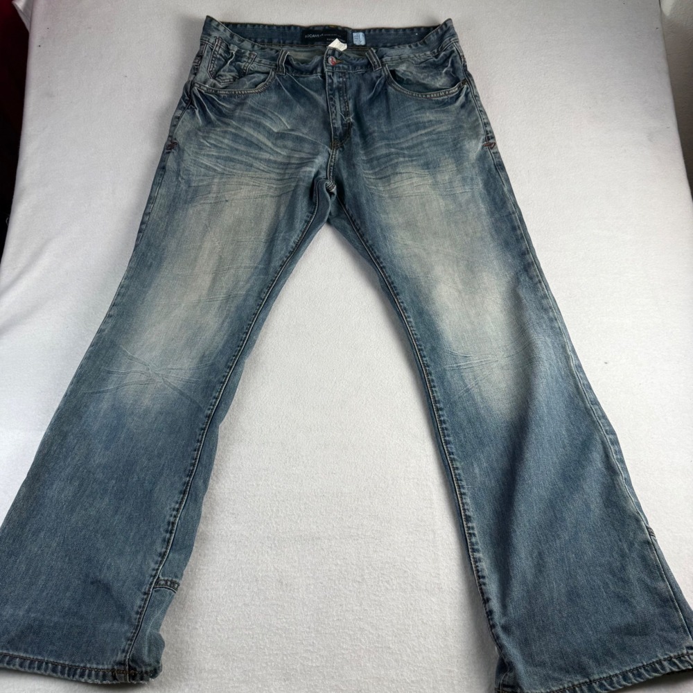 Rocawear Men's Classic Fit Blue Denim Jeans W38 Medium Wash Y2K Streetwear